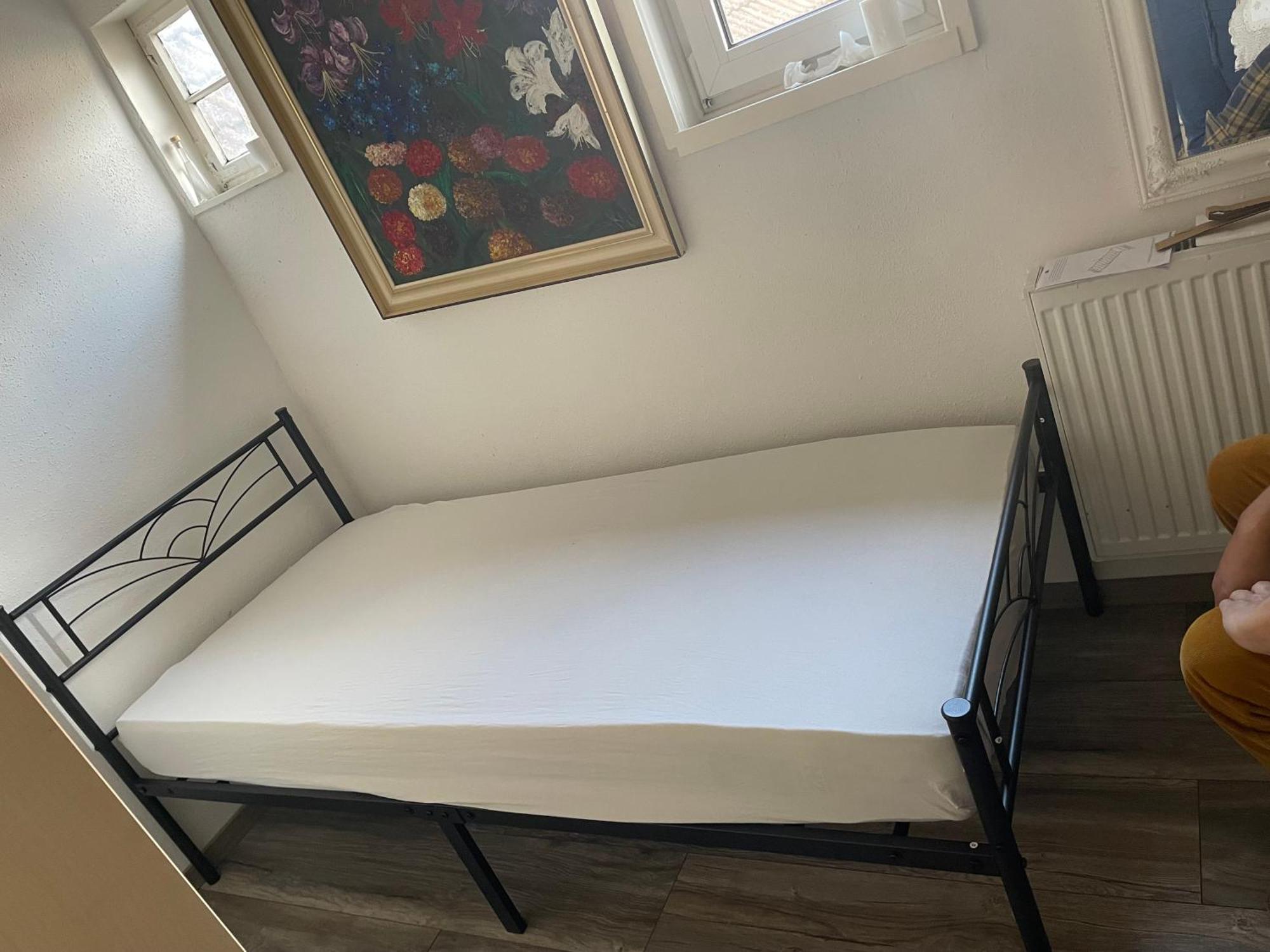 Gaestehaus Linden -Zweibettzimmer Buitenkant foto
